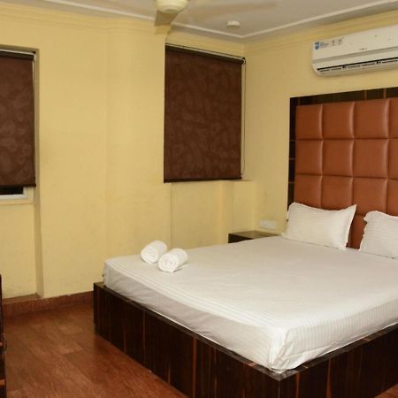 Plaza By Wb Inn, Calcutta Exterior foto